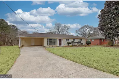 183 Pine Street NE, Fairburn, GA 30213 - Photo 1