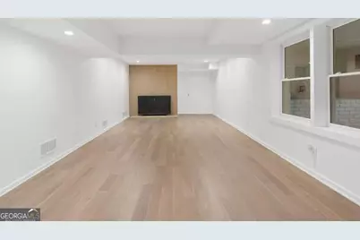366 Blackland Road NW, Atlanta, GA 30342 - Photo 45