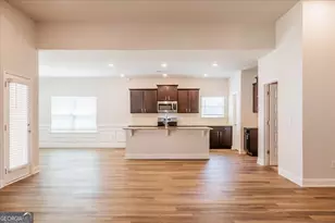 341 Stockton Cir, Macon, GA 31216 - Photo 11