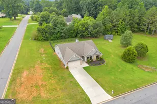 371 Skyview Ln, Winterville, GA 30683 - Photo 5