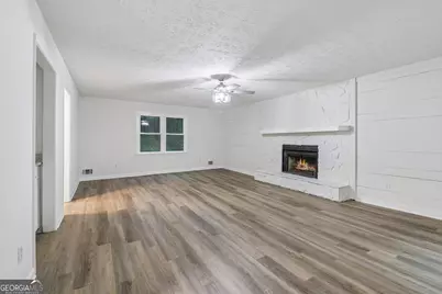 330 Benjamin Circle, Fayetteville, GA 30214 - Photo 3
