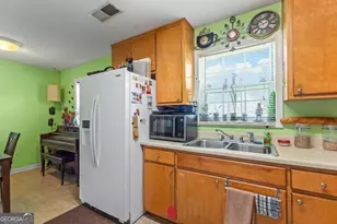 315 E Central Ave, Griffin, GA 30223 - Photo 19
