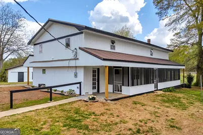 8606 Holly Springs Road, Maysville, GA 30558 - Photo 1
