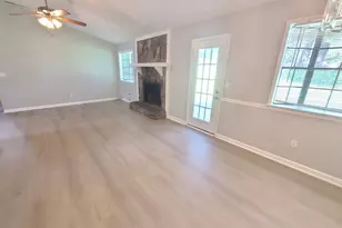 2652 Creek Hollow Dr, Duluth, GA 30096 - Photo 5