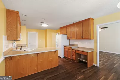 1496 Empress Drive, McDonough, GA 30253 - Photo 9