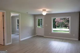 2292 Blacksnake Rd, Mount Airy, GA 30563 - Photo 7