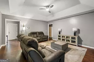1304 Bunker Ridge Ln, Columbus, GA 31907 - Photo 5