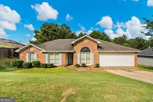 1304 Bunker Ridge Ln, Columbus, GA 31907 - Photo 1