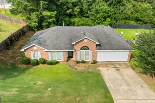 1304 Bunker Ridge Ln, Columbus, GA 31907 - Photo 21