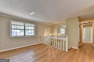 2484 Rhoanoke Dr, Duluth, GA 30096 - Photo 5