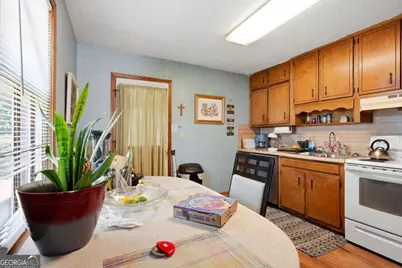 3440 Southgate Trail SE #A &amp; B, Conyers, GA 30013 - Photo 9