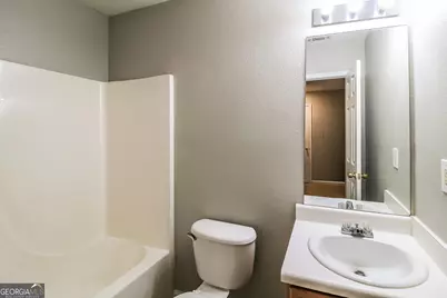 4525 Ravenwood Place, Union City, GA 30291 - Photo 13