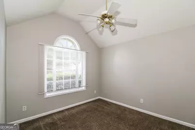 4525 Ravenwood Place, Union City, GA 30291 - Photo 11