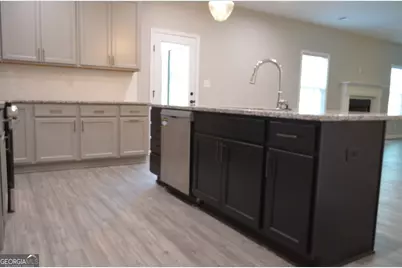 4351 Cornwall Drive, Forsyth, GA 31029 - Photo 9