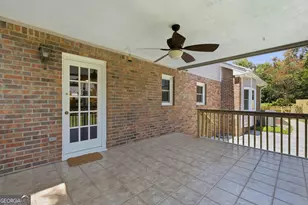 5157 Lakesprings Dr, Atlanta, GA 30338 - Photo 23