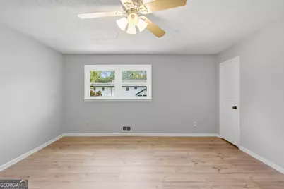 5157 Lakesprings Drive, Atlanta, GA 30338 - Photo 35