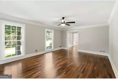 5157 Lakesprings Drive, Atlanta, GA 30338 - Photo 13