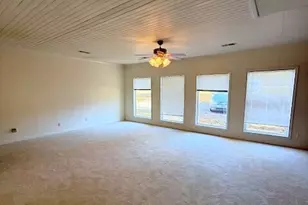 100 W Greenwood Dr, Carrollton, GA 30117 - Photo 7