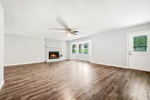260 Nectarine Dr, Newnan, GA 30265 - Photo 3