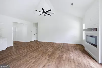 2474 Fischer Road, Sharpsburg, GA 30277 - Photo 11