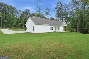 2474 Fischer Rd, Sharpsburg, GA 30277 - Photo 43