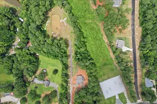 2470 Fischer Rd, Sharpsburg, GA 30277 - Photo 59