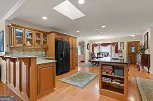 1001 Poppell Dr, Darien, GA 31305 - Photo 3