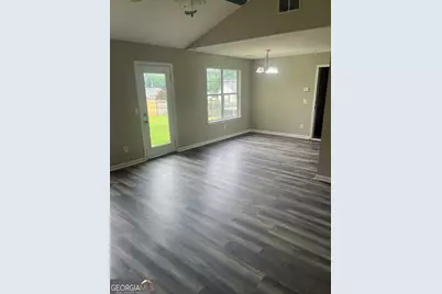 360 Regal Road, Jackson, GA 30233 - Photo 3