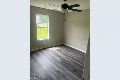 360 Regal Road, Jackson, GA 30233 - Photo 5