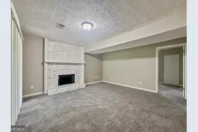 323 Park Ridge Court, Riverdale, GA 30274 - Photo 3