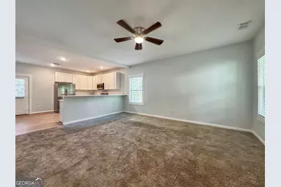 3618 Griffin Drive, Gainesville, GA 30506 - Photo 3