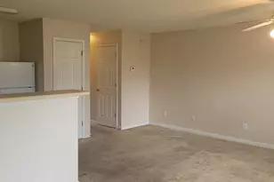 7250 Alicias Way, Morrow, GA 30260 - Photo 7
