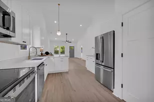 181 Lake Club Dr, Hartwell, GA 30643 - Photo 9