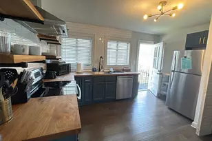 907 White St SW, Atlanta, GA 30310 - Photo 1