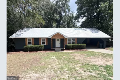 304 Pinewood Drive, Dublin, GA 31021 - Photo 1