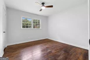 5270 Longmeadow Ln, South Fulton, GA 30349 - Photo 11