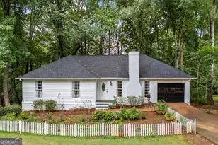 375 Brookstone Dr, Athens, GA 30605 - Photo 1