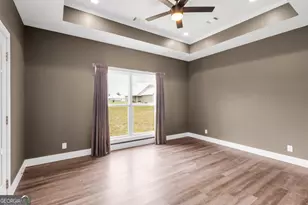 1370 Paris Ave, Swainsboro, GA 30401 - Photo 17