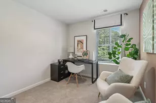 524 Woodcreek Circle SW, Atlanta, GA 30331 - Photo 31