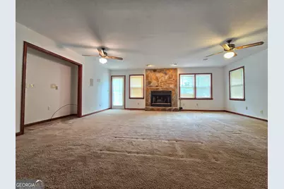 120 Aspen Lake Drive E, Newnan, GA 30263 - Photo 85