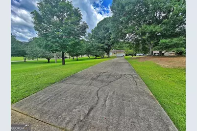 120 Aspen Lake Drive E, Newnan, GA 30263 - Photo 5