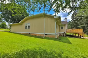 120 Aspen Lake Dr E, Newnan, GA 30263 - Photo 25