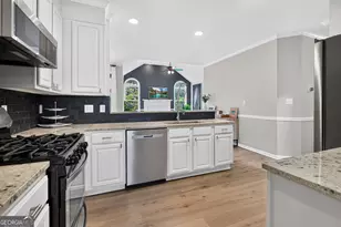 100 Victor Ln, Fayetteville, GA 30214 - Photo 9