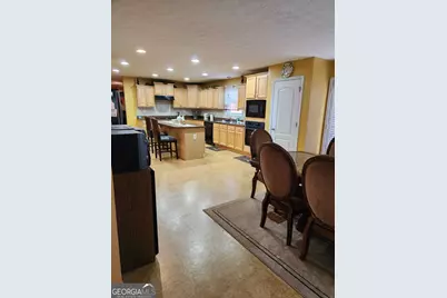 35 Carlisle Court, Covington, GA 30016 - Photo 7
