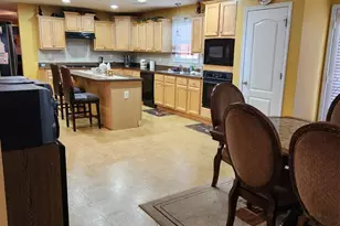 35 Carlisle Ct, Covington, GA 30016 - Photo 7