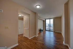 3040 Peachtree Rd NW, Atlanta, GA 30305 - Photo 9
