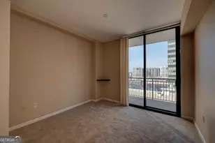 3040 Peachtree Rd NW, Atlanta, GA 30305 - Photo 15