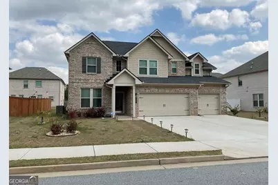 137 Cabin Way, Hampton, GA 30228 - Photo 1