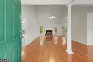 305 Surrey Park Dr, Fayetteville, GA 30215 - Photo 9