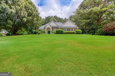 305 Surrey Park Drive, Fayetteville, GA 30215 - Photo 3